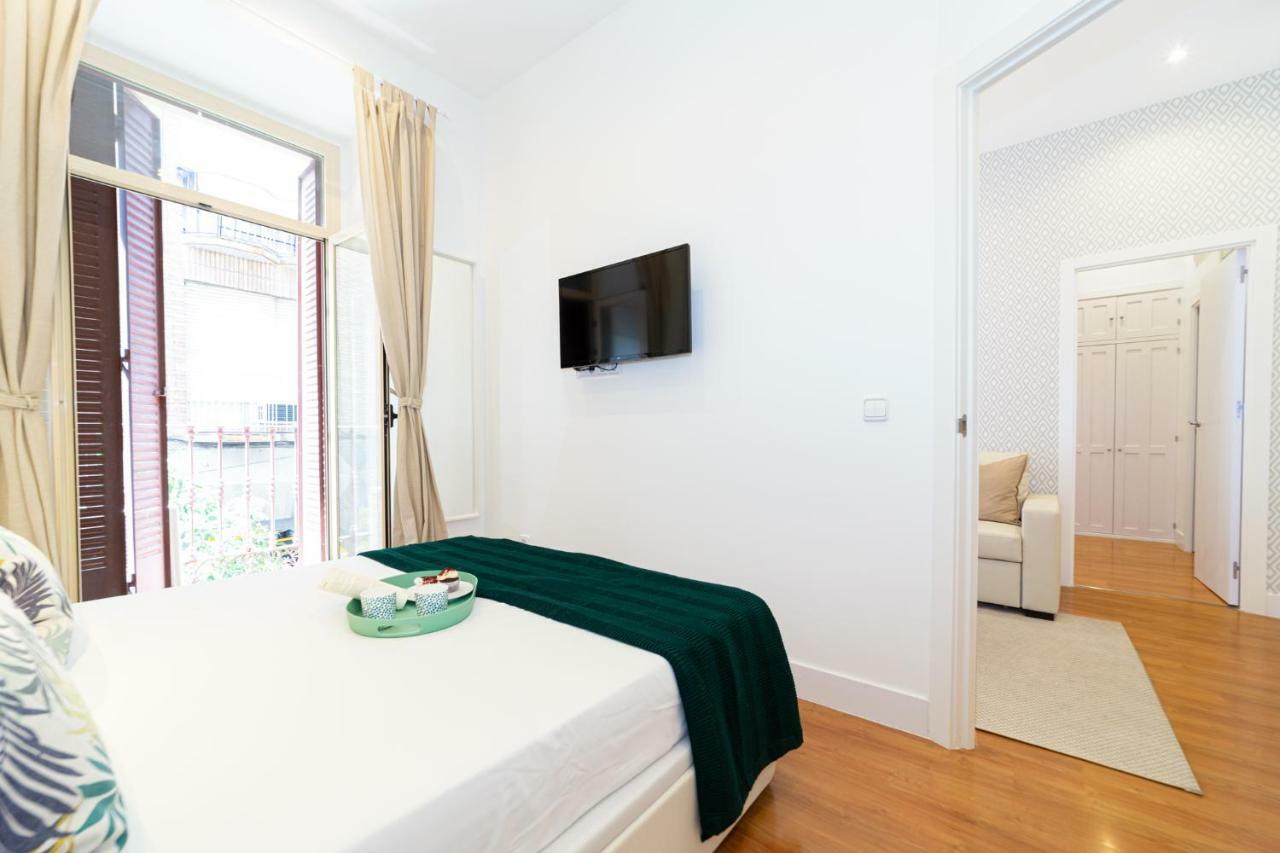 Fuencarral Apartment Madrid Exterior photo